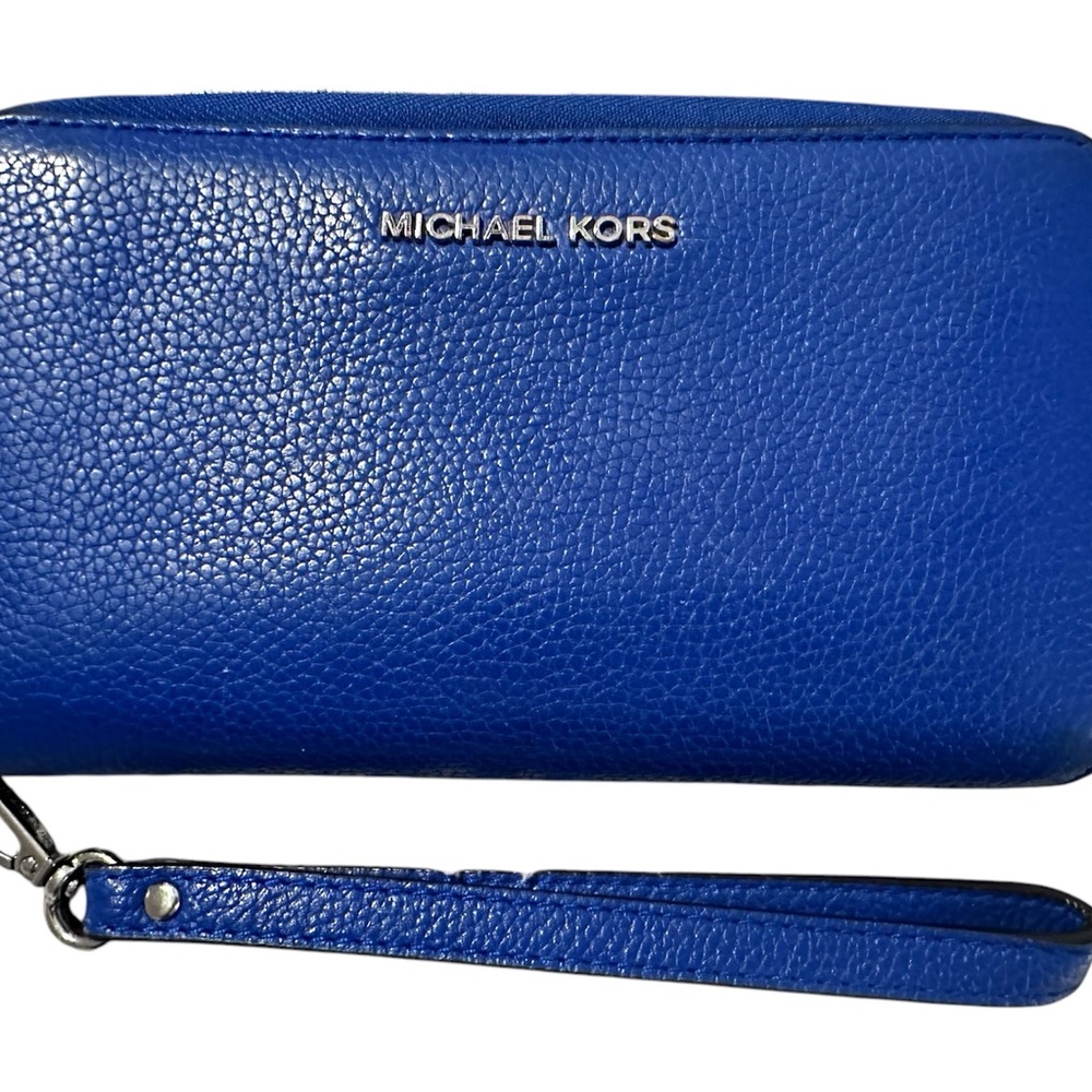 Michael Kors Blue Leather Jet Set Zip Around Wristlet Wallet